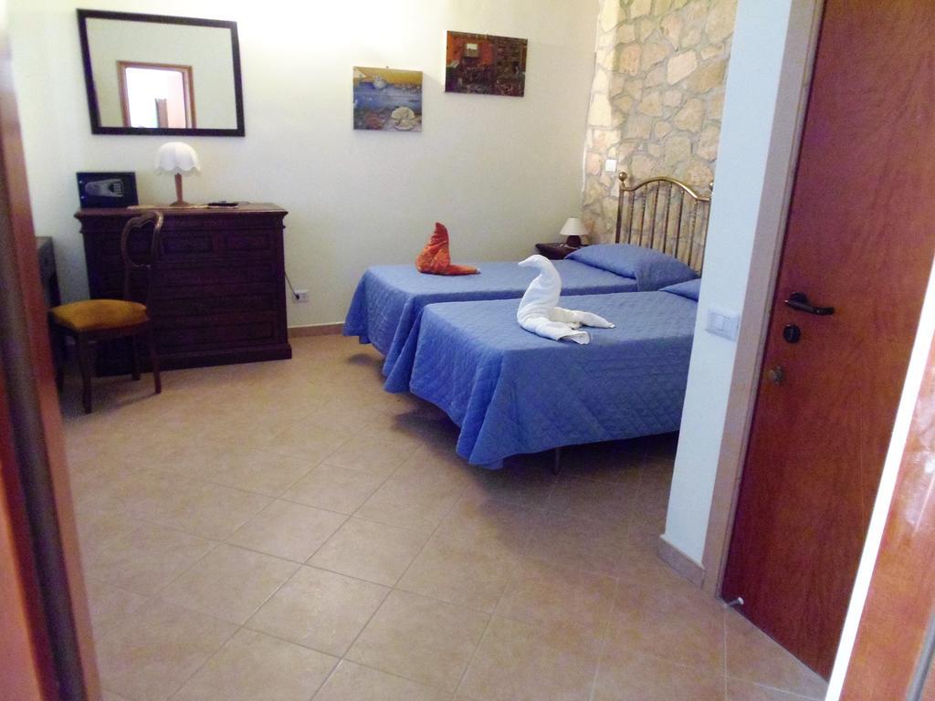 Aecolibrium Country House Pension Pastena  Buitenkant foto